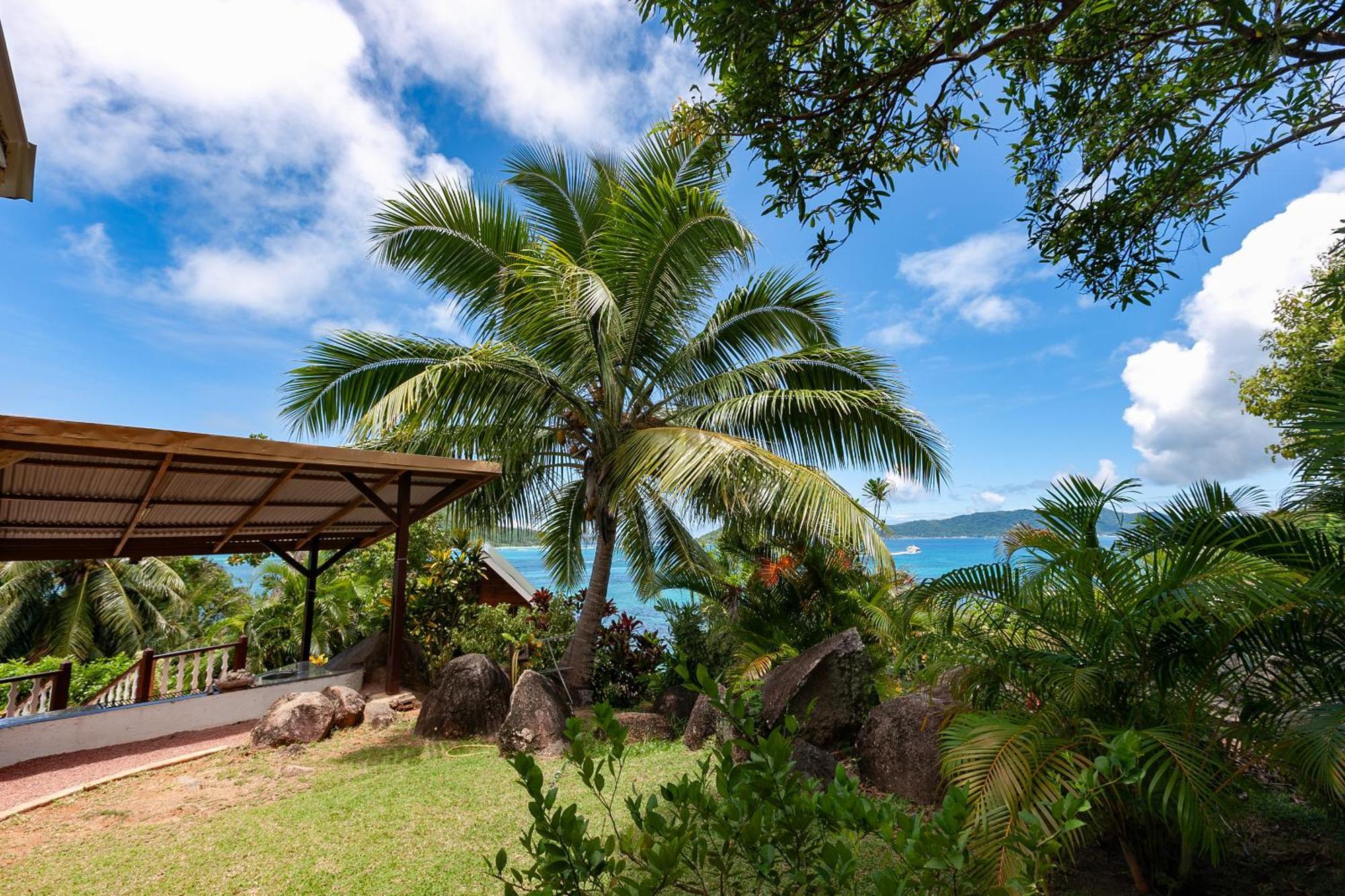Chalets Cote Mer เบเซนต์แอนน์ ภายนอก รูปภาพ