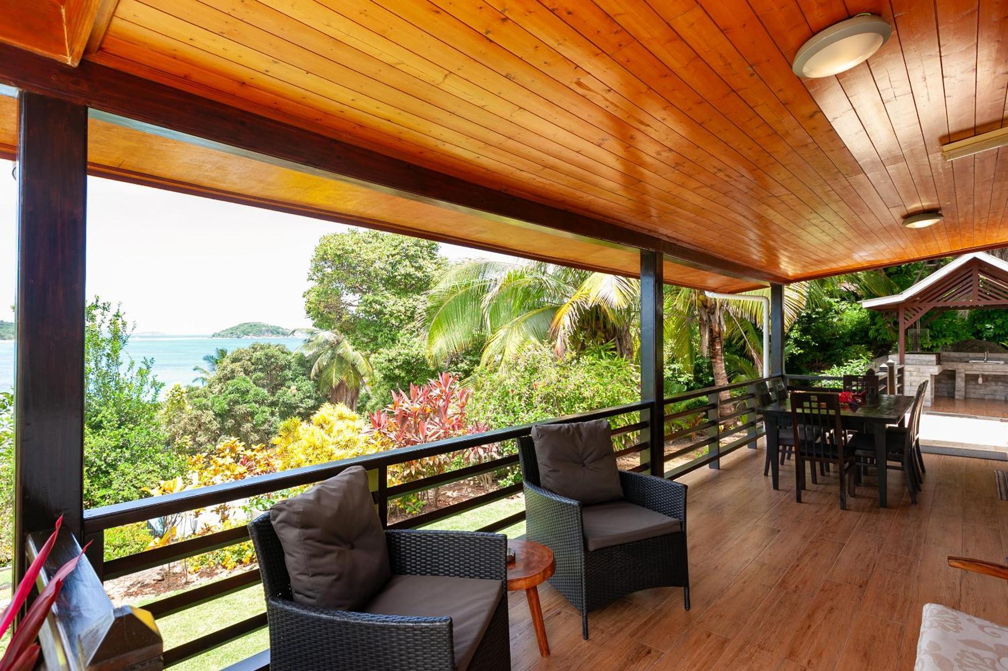 Chalets Cote Mer เบเซนต์แอนน์ ภายนอก รูปภาพ