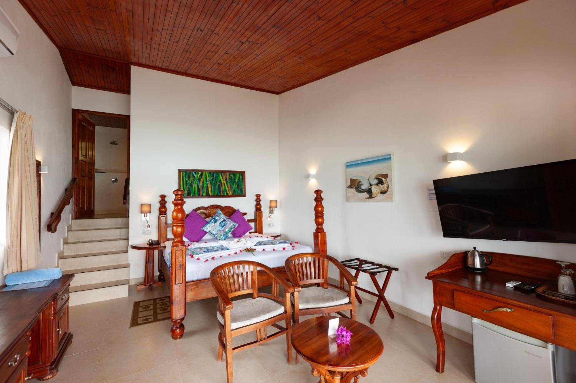Chalets Cote Mer เบเซนต์แอนน์ ภายนอก รูปภาพ